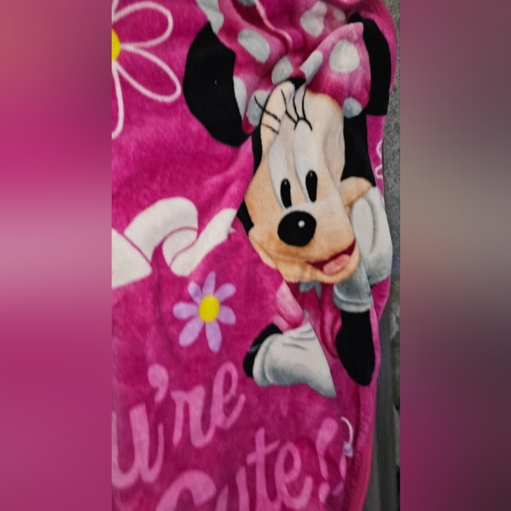 Toddler Minnie Mouse Throw Blanket